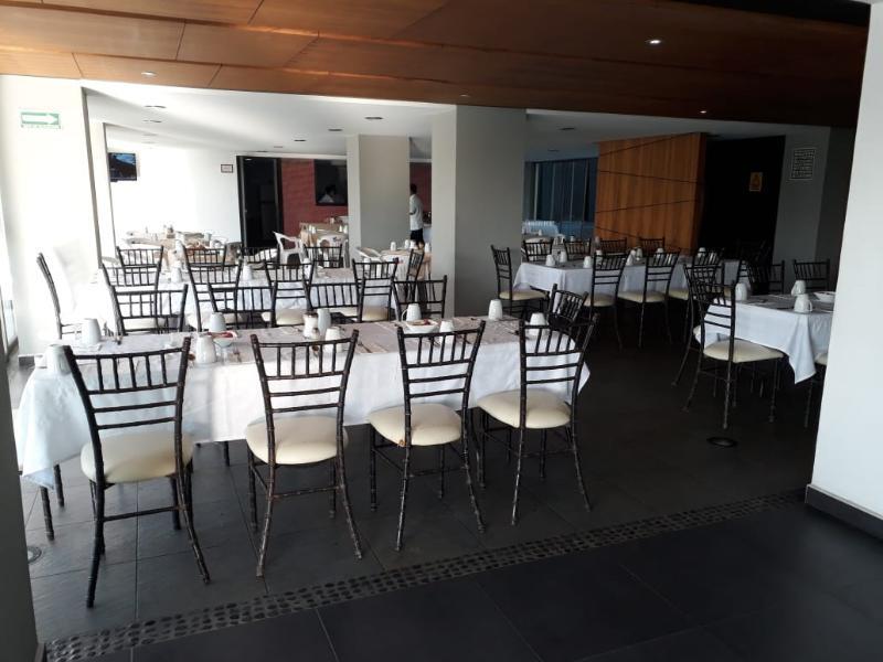 Ramada By Wyndham Acapulco Hotel & Suites Esterno foto